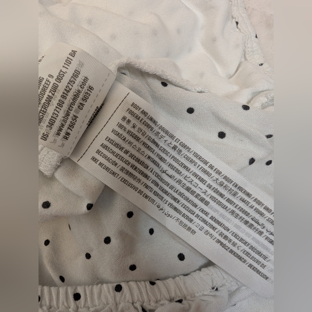 Hollister White Polka Dot Off-Shoulder Crop Top – Size Small - Picture 8 of 9